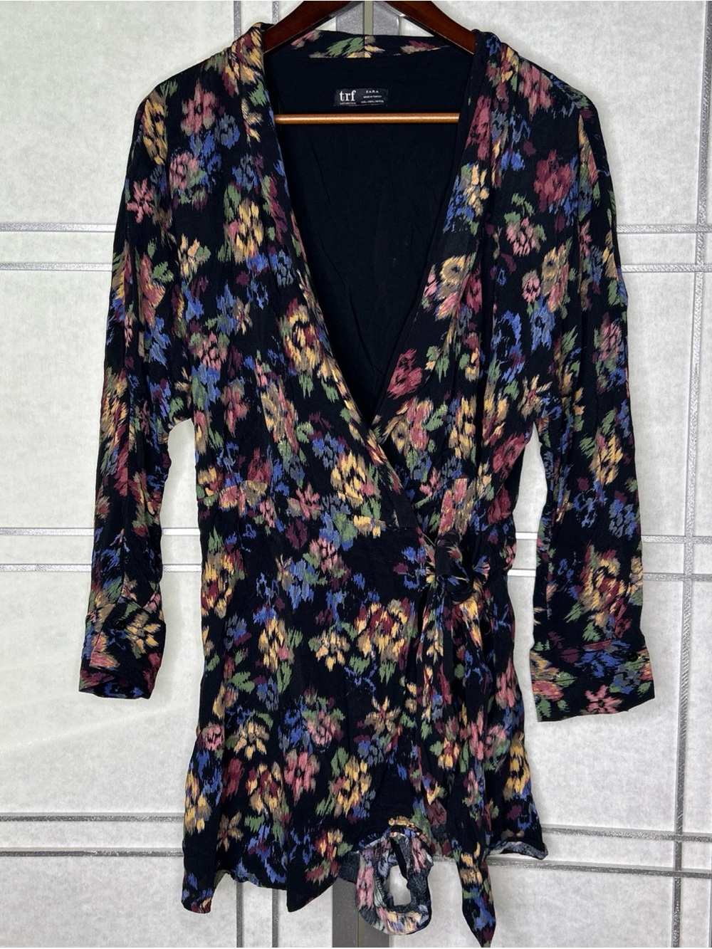 trf by Zara Black Floral Wrap-Style Blouse